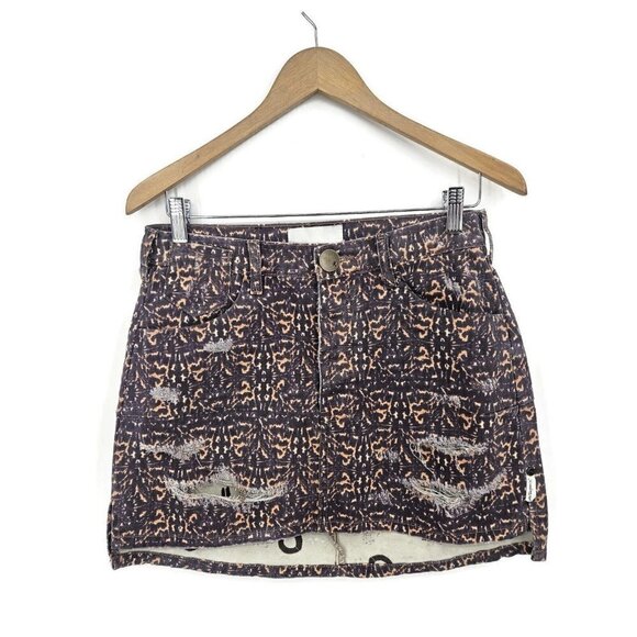 New One Teaspoon Azteca Leopard Vanguard Skirt Womens 26 Mini Destroyed - Picture 2 of 8